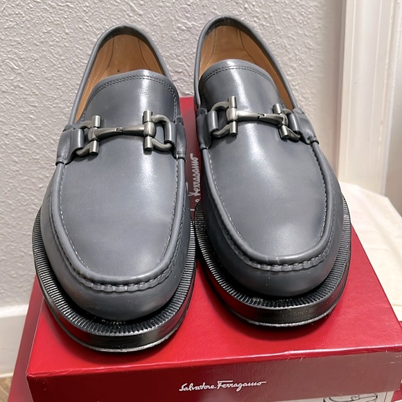 Salvatore Ferragamo - Picture 1 of 6